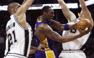 nba马刺 废科比，马刺致敬科比