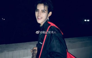 殷世航，殷世航的真实身高