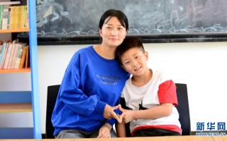 小学校园幽默短剧本，小学校园幽默短剧本怎么写